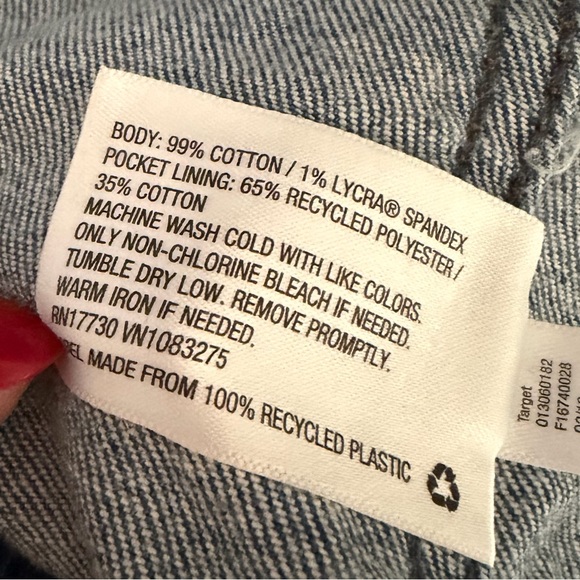 Universal Thread Classic Medium Blue Denim Jacket Size Small - Picture 11 of 12